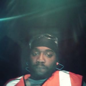 Meet your Posher, Devontra